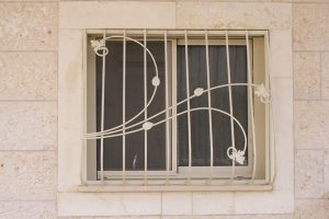 WINDOW GATES