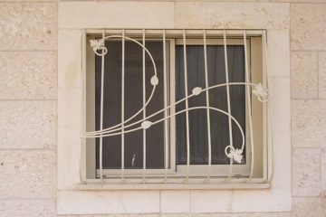 Window Gates